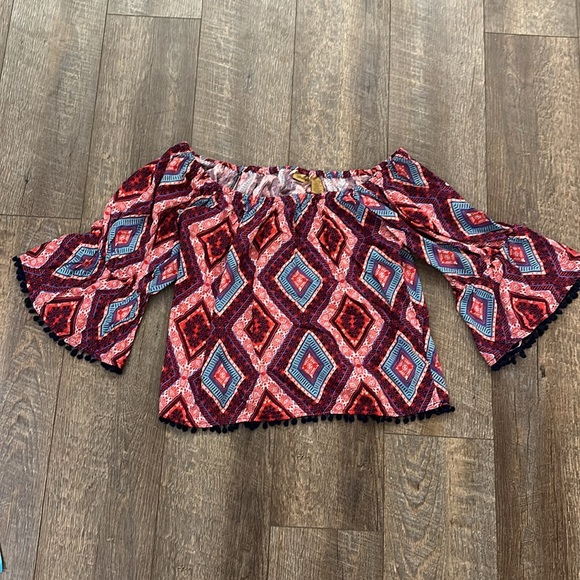 Wrangler off the shoulder Aztec print - Picture 11 of 11